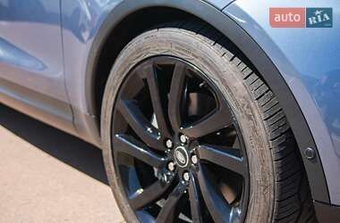 Внедорожник / Кроссовер Land Rover Discovery 2019 в 