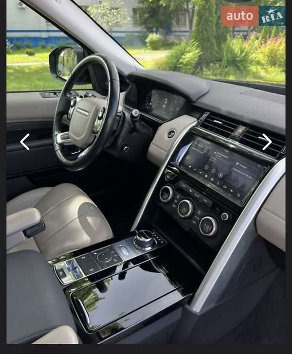 Внедорожник / Кроссовер Land Rover Discovery 2018 в Хмельницком