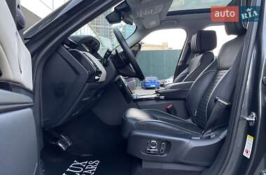 Внедорожник / Кроссовер Land Rover Discovery 2018 в 