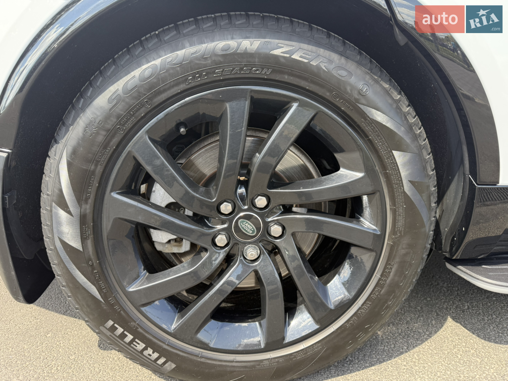 2023 Land Rover Discovery - мініатюра 19