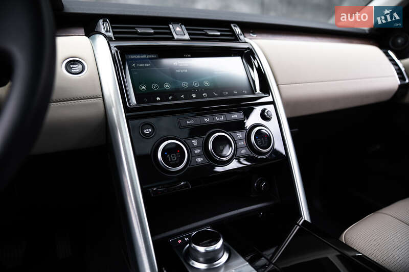 Внедорожник / Кроссовер Land Rover Discovery 2019 в Киеве