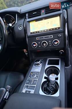 Внедорожник / Кроссовер Land Rover Discovery 2019 в 