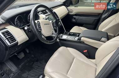 Позашляховик / Кросовер Land Rover Discovery 2017 в 