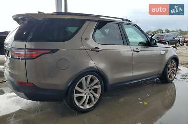 Внедорожник / Кроссовер Land Rover Discovery 2017 в 