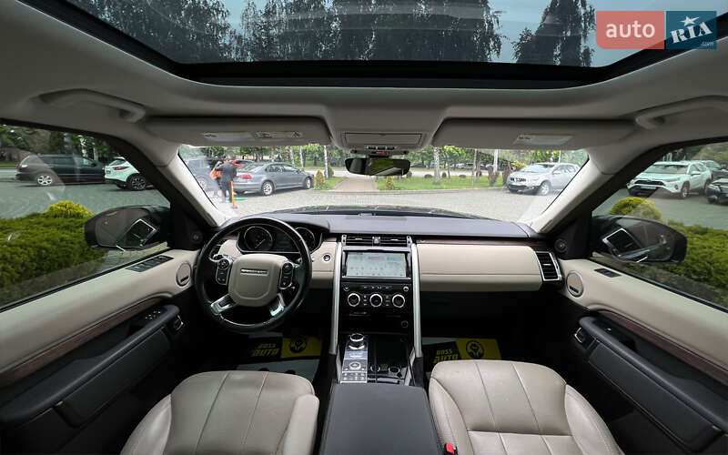 Внедорожник / Кроссовер Land Rover Discovery 2017 в Львове