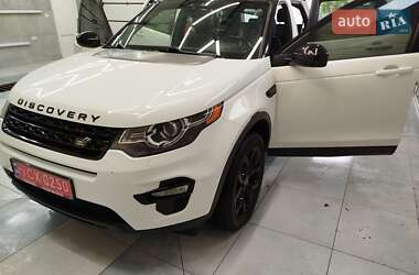 Позашляховик / Кросовер Land Rover Discovery 2015 в 