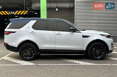 Внедорожник / Кроссовер Land Rover Discovery 2019 в 