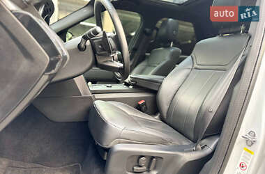 Внедорожник / Кроссовер Land Rover Discovery 2019 в 