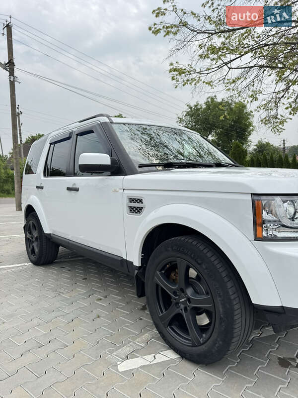 Позашляховик / Кросовер Land Rover Discovery 2012 в Чернівцях