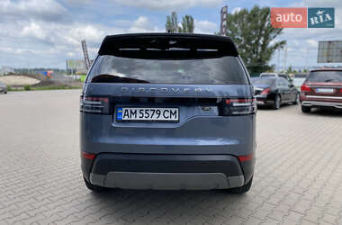 Внедорожник / Кроссовер Land Rover Discovery 2018 в 