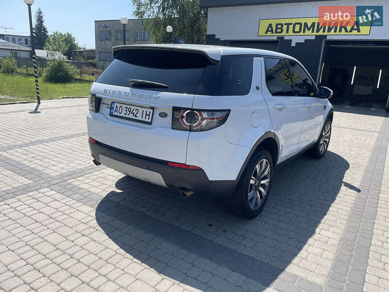 Позашляховик / Кросовер Land Rover Discovery 2017 в Мукачевому