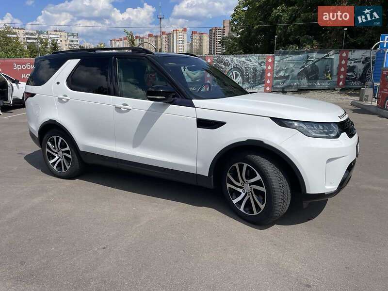 Land Rover Discovery 2018