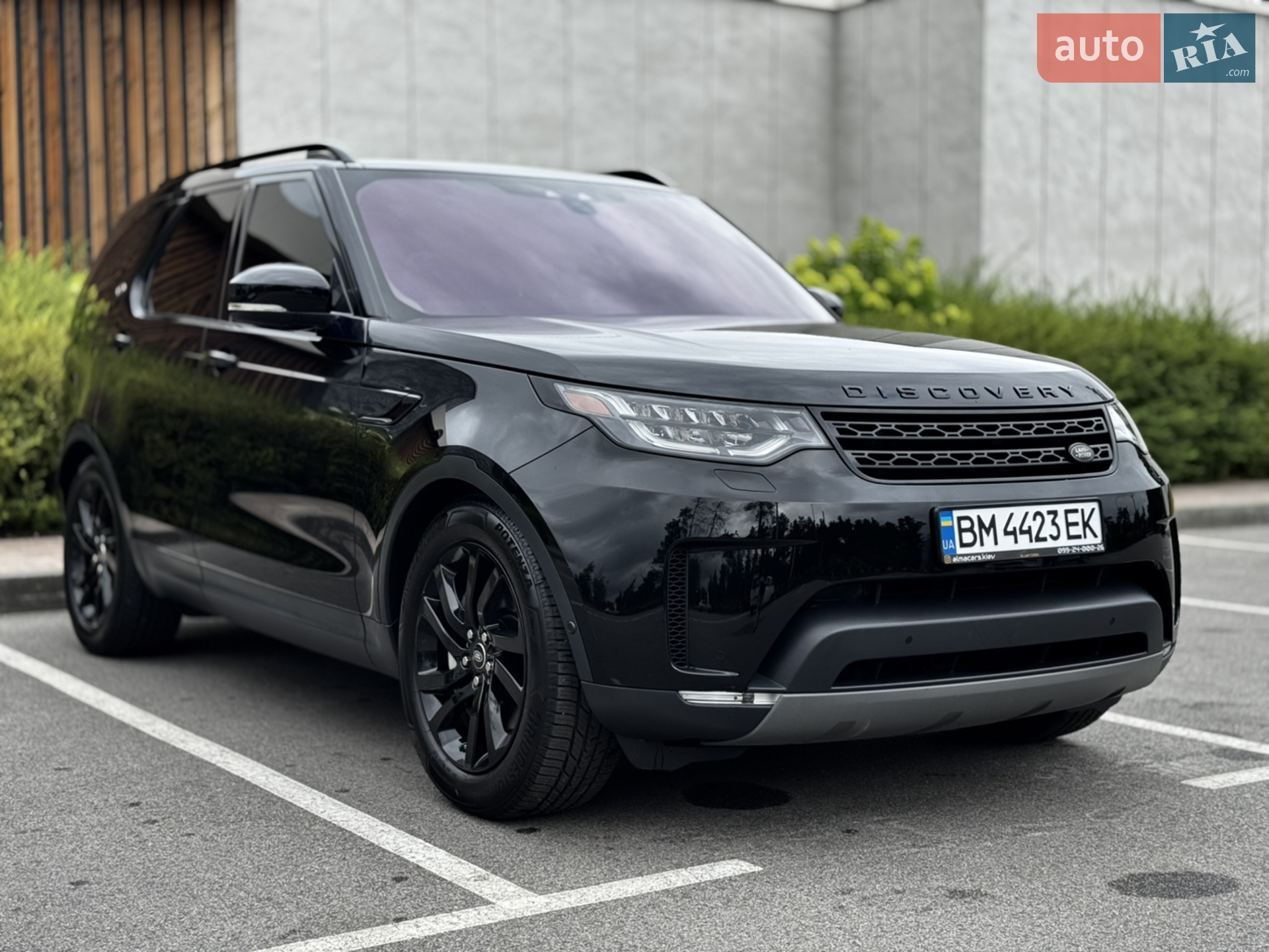 2019 Land Rover Discovery - мініатюра 11