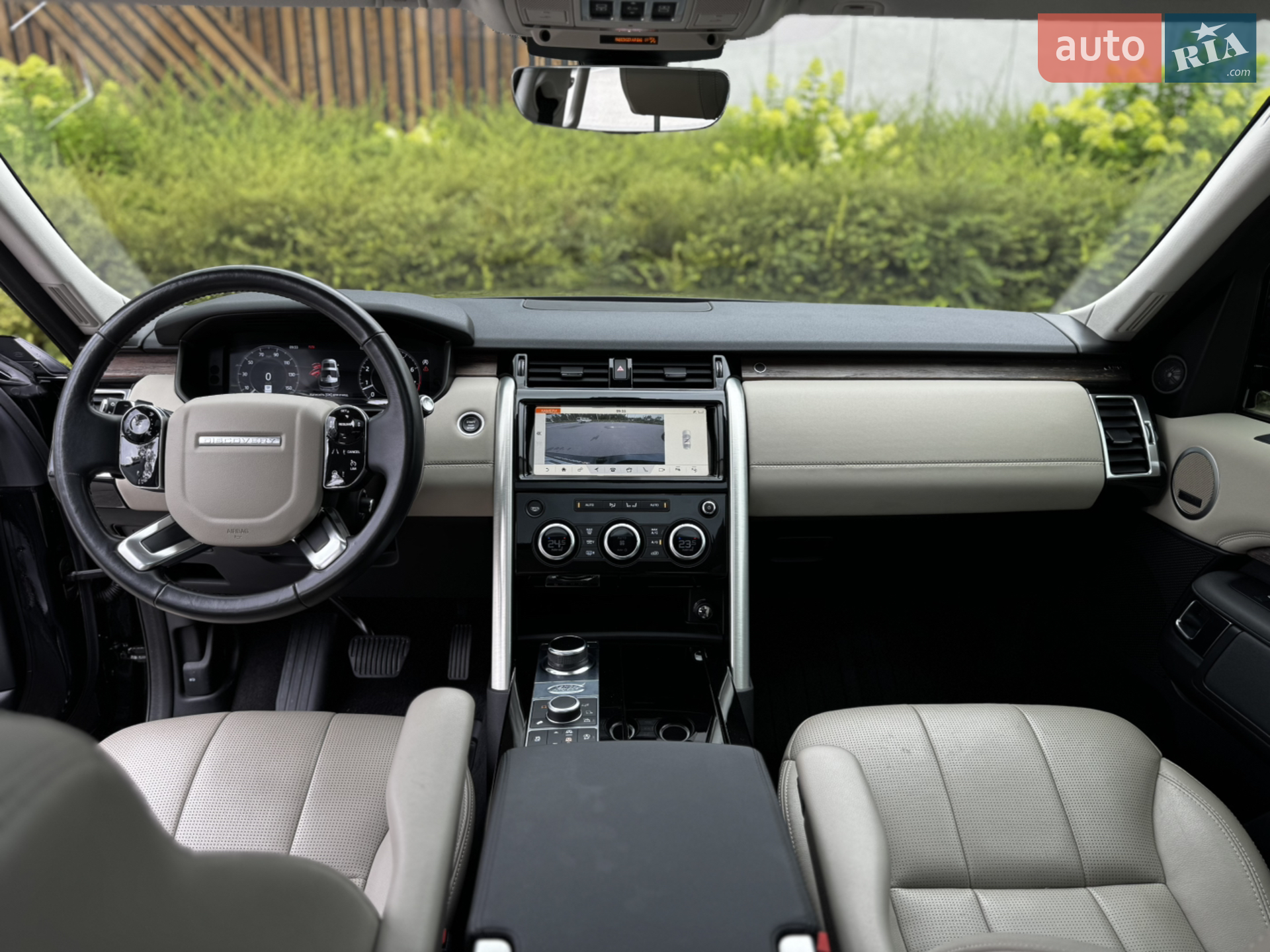 2019 Land Rover Discovery - мініатюра 47