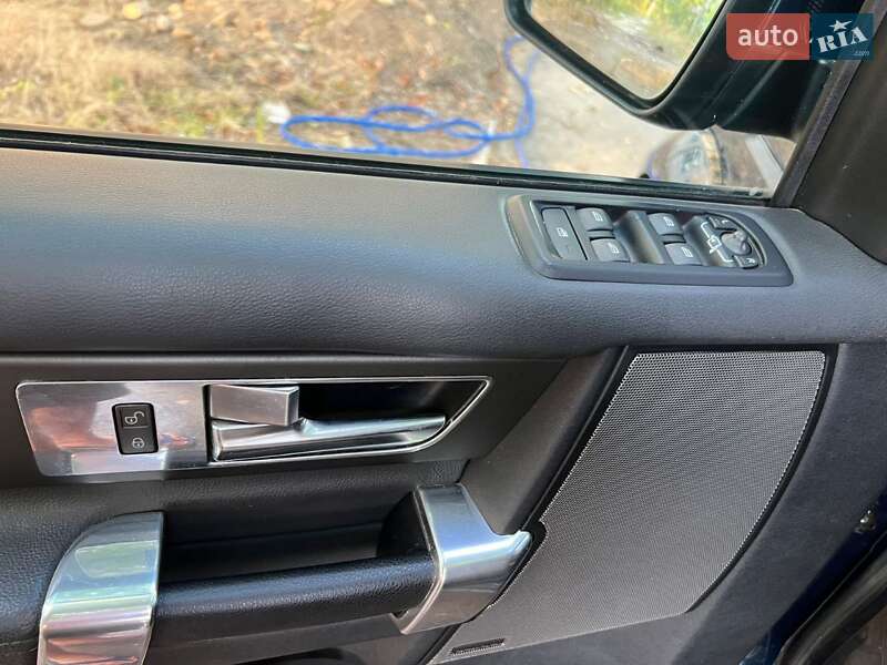 Внедорожник / Кроссовер Land Rover Discovery 2010 в Николаеве