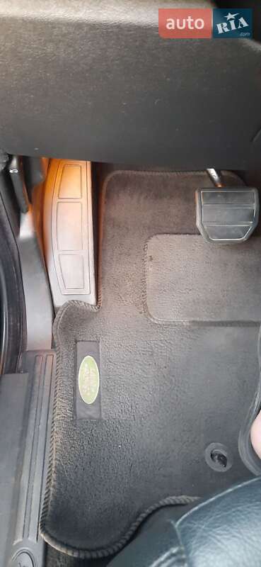 Внедорожник / Кроссовер Land Rover Discovery 2010 в Одессе