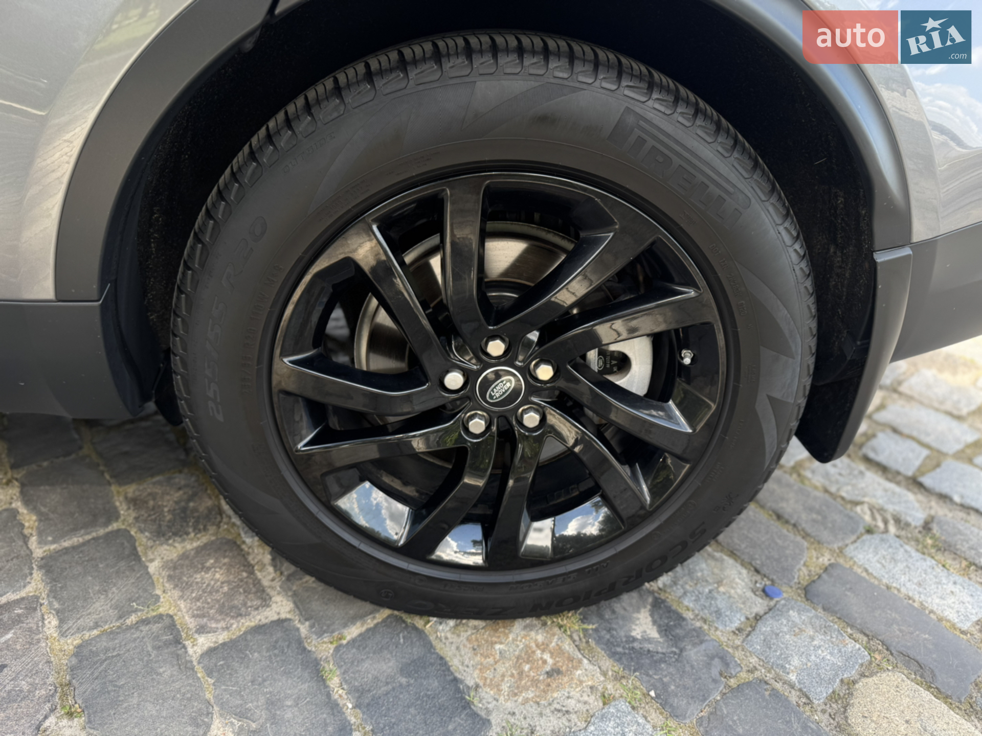 2020 Land Rover Discovery - мініатюра 13