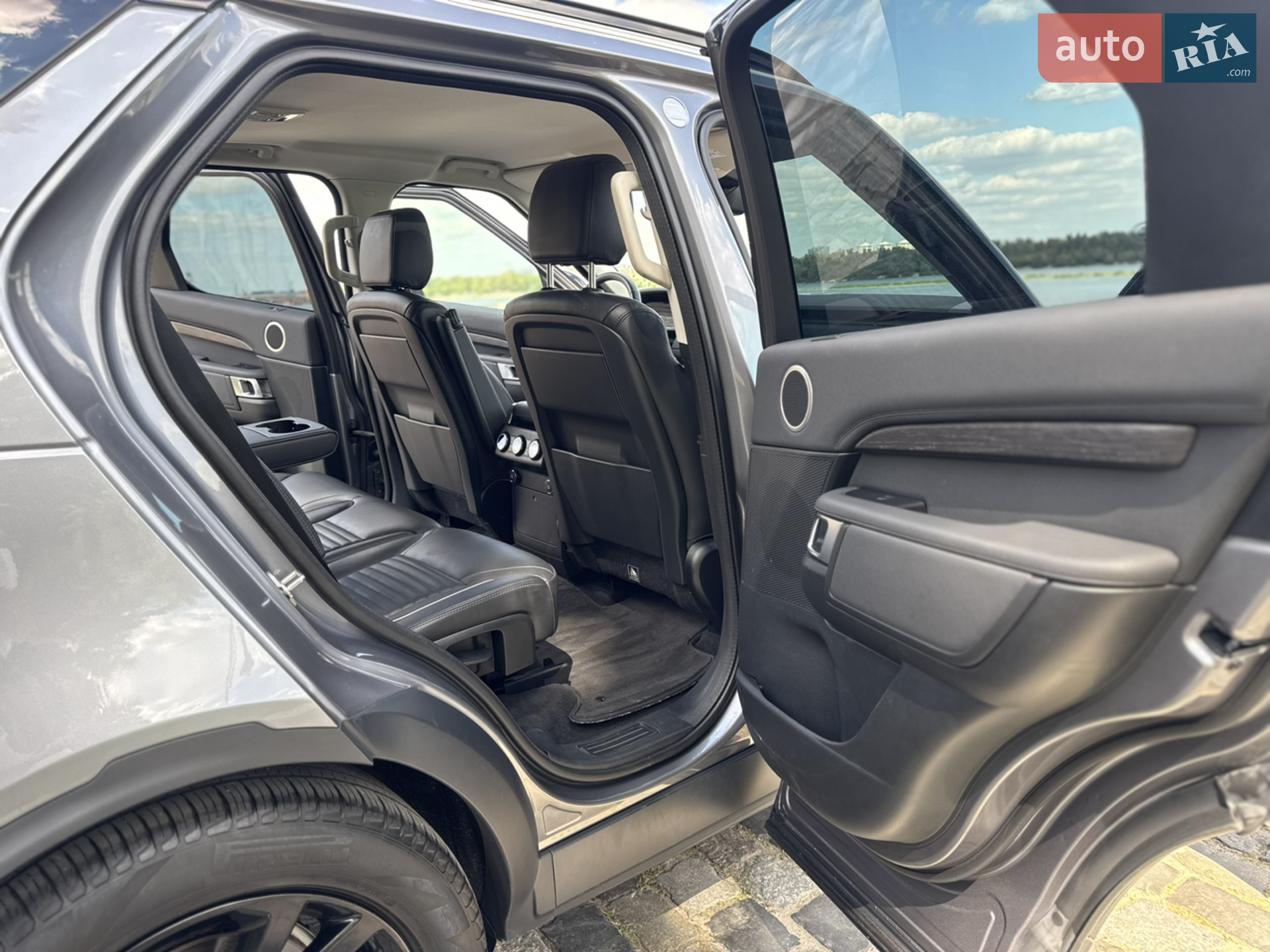 2020 Land Rover Discovery - мініатюра 59