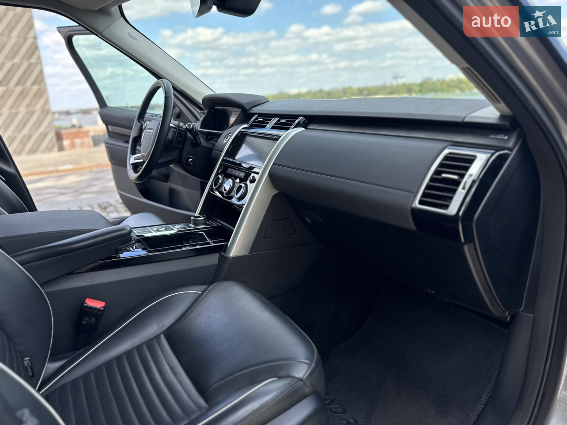 2020 Land Rover Discovery - мініатюра 69