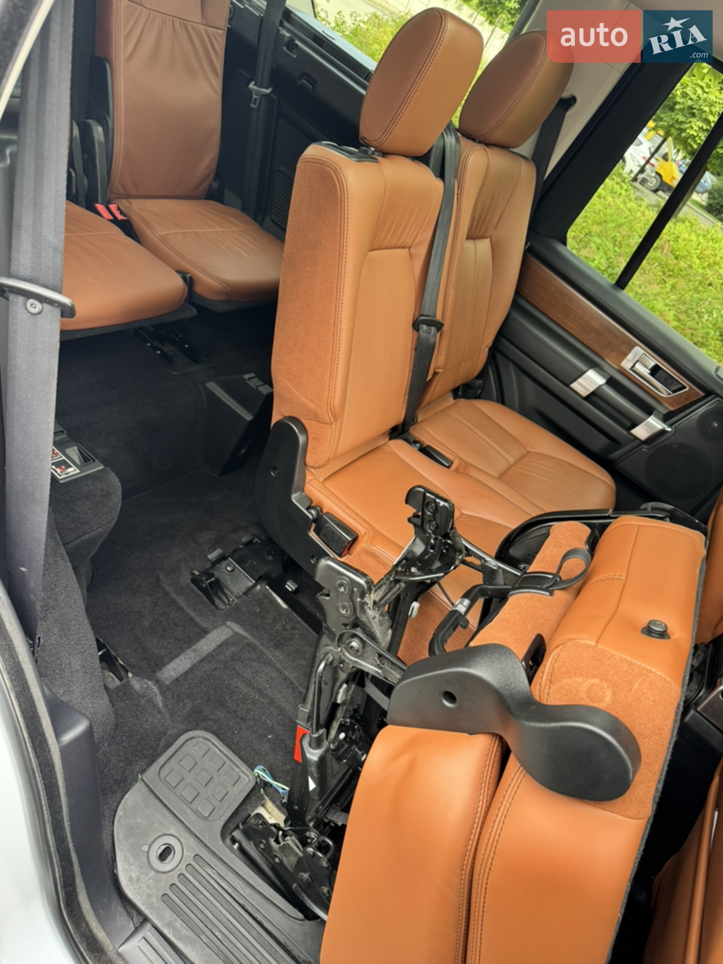 2016 Land Rover Discovery - мініатюра 11