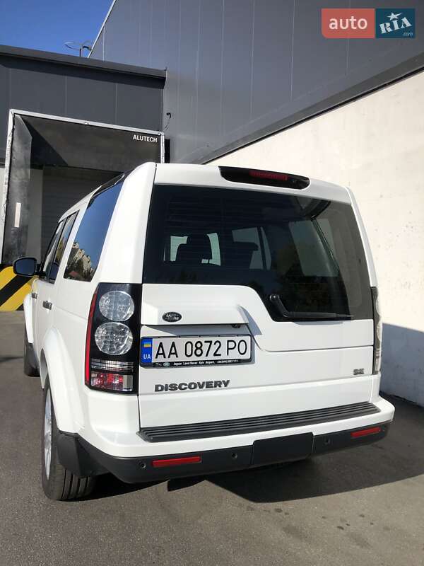 Внедорожник / Кроссовер Land Rover Discovery 2016 в Киеве
