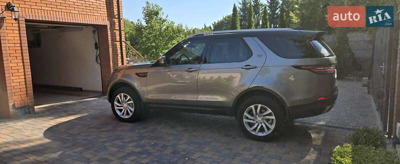 Позашляховик / Кросовер Land Rover Discovery 2019 в Києві