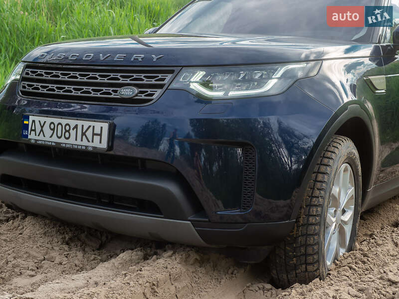 Внедорожник / Кроссовер Land Rover Discovery 2018 в Киеве