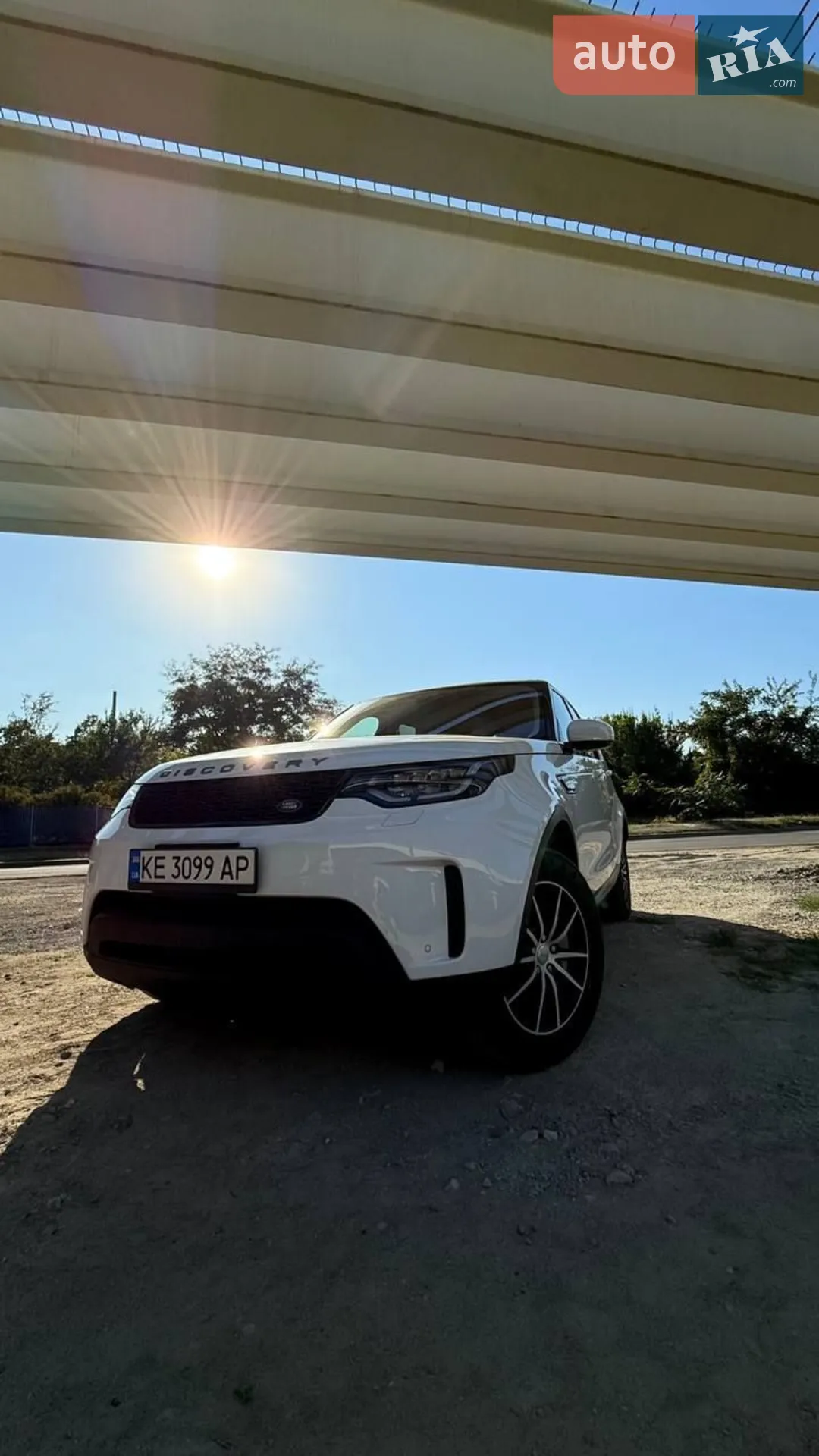 2018 Land Rover Discovery - мініатюра 36