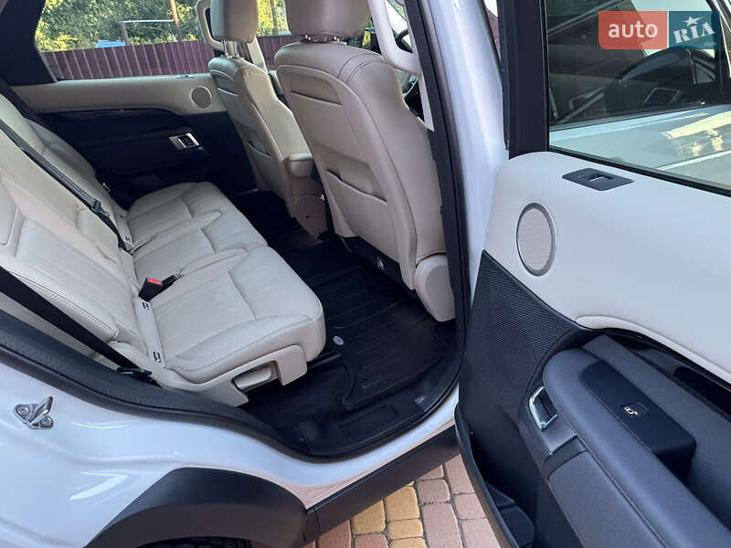 Внедорожник / Кроссовер Land Rover Discovery 2019 в Киеве фото 24 Внедорожник / Кроссовер Land Rover Discovery 2019 в Киеве