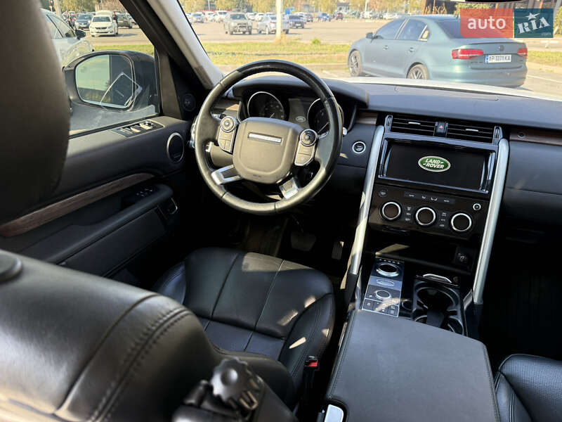 Позашляховик / Кросовер Land Rover Discovery 2017 в Запоріжжі фото 11 Позашляховик / Кросовер Land Rover Discovery 2017 в Запоріжжі