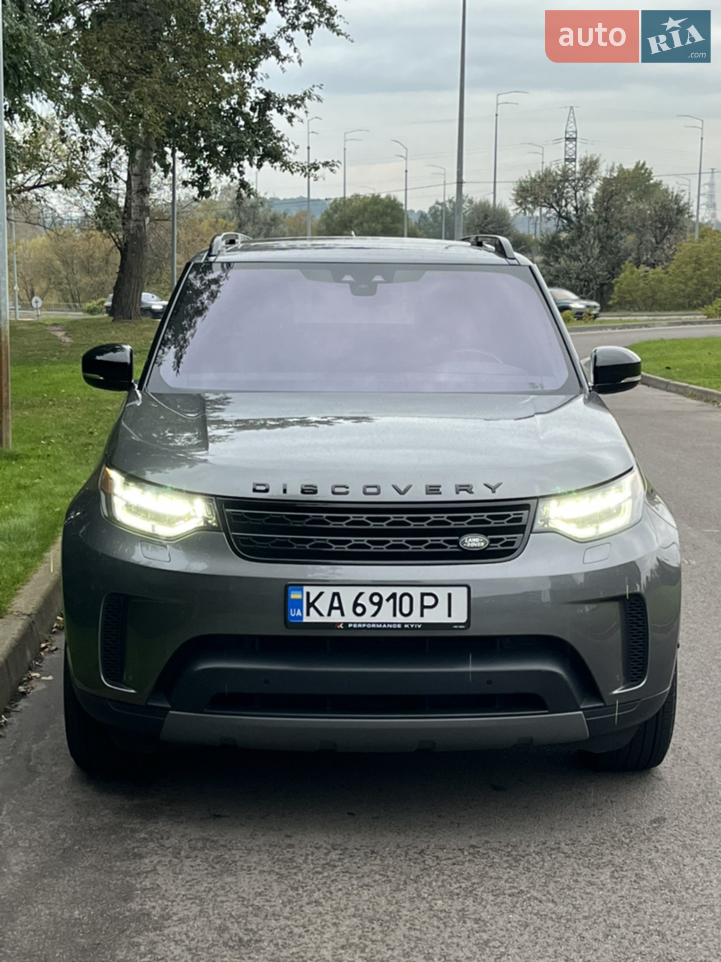 2019 Land Rover Discovery - мініатюра 3