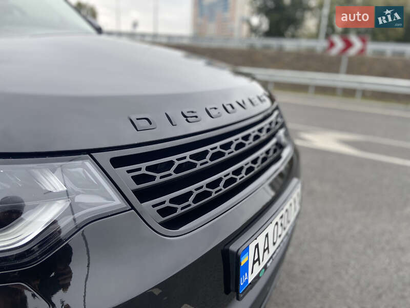 Позашляховик / Кросовер Land Rover Discovery 2017 в Києві