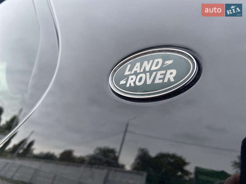 Позашляховик / Кросовер Land Rover Discovery 2017 в Києві