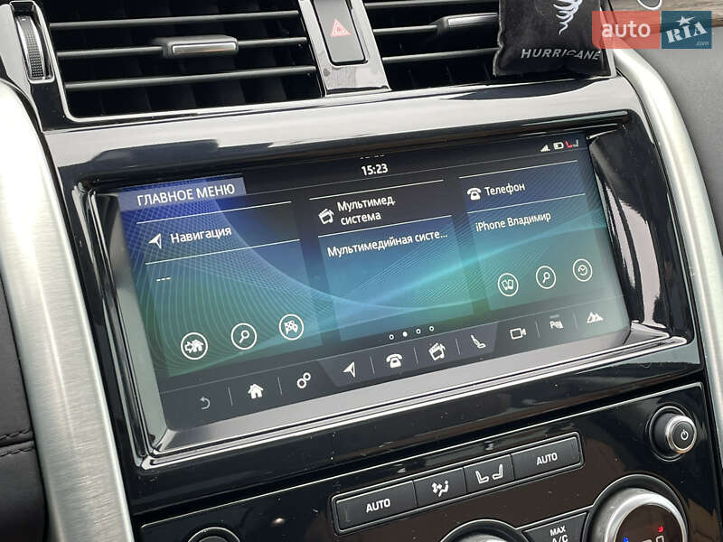 Внедорожник / Кроссовер Land Rover Discovery 2018 в Киеве