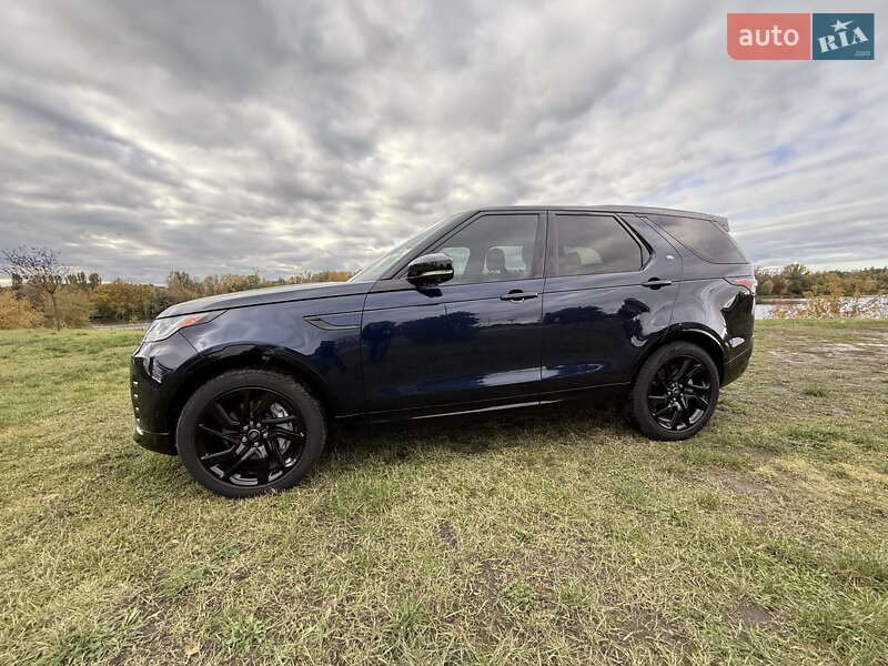 Land Rover Discovery 2023