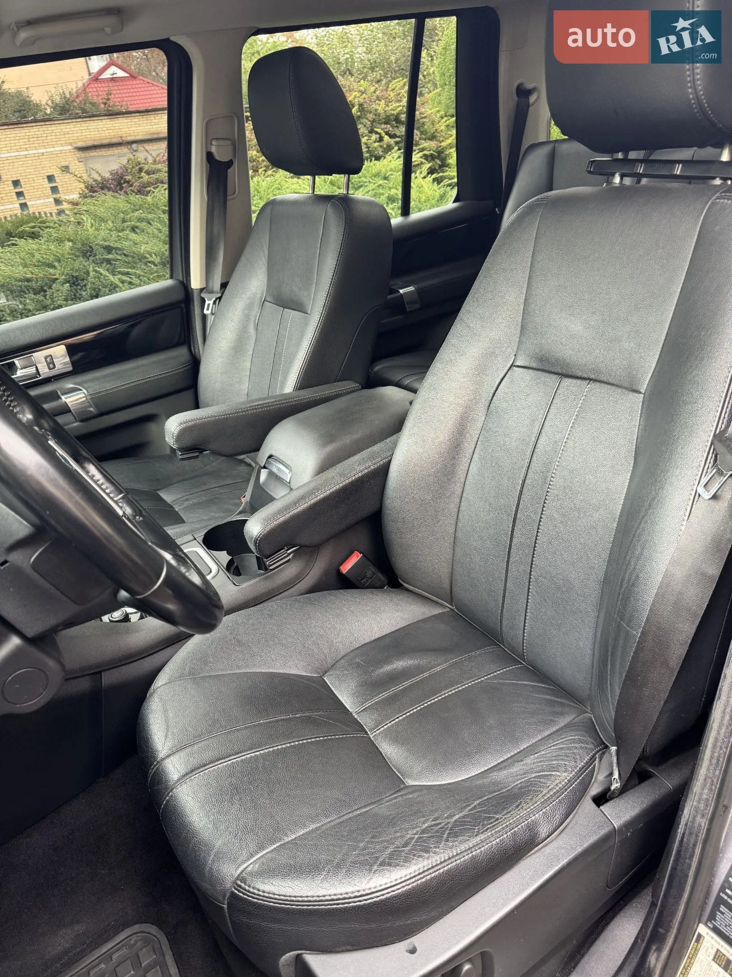 2011 Land Rover Discovery - мініатюра 19