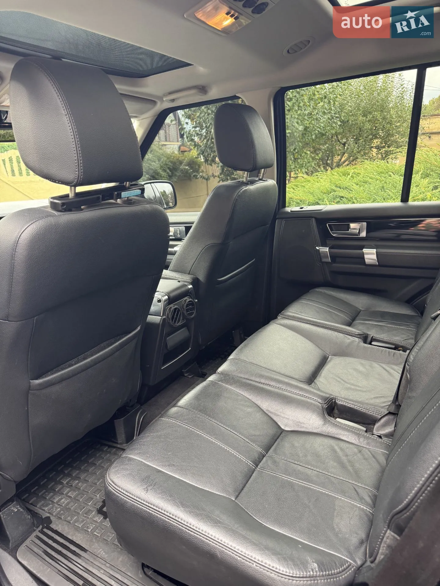2011 Land Rover Discovery - мініатюра 24