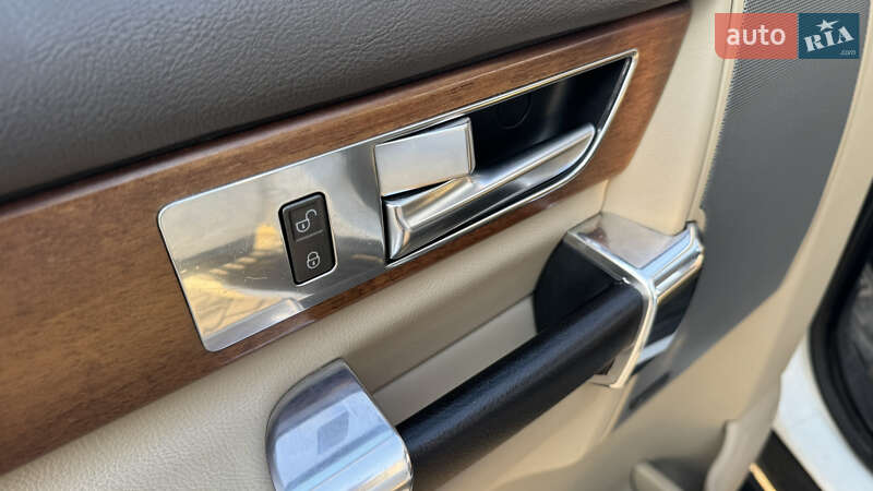 Позашляховик / Кросовер Land Rover Discovery 2016 в Львові