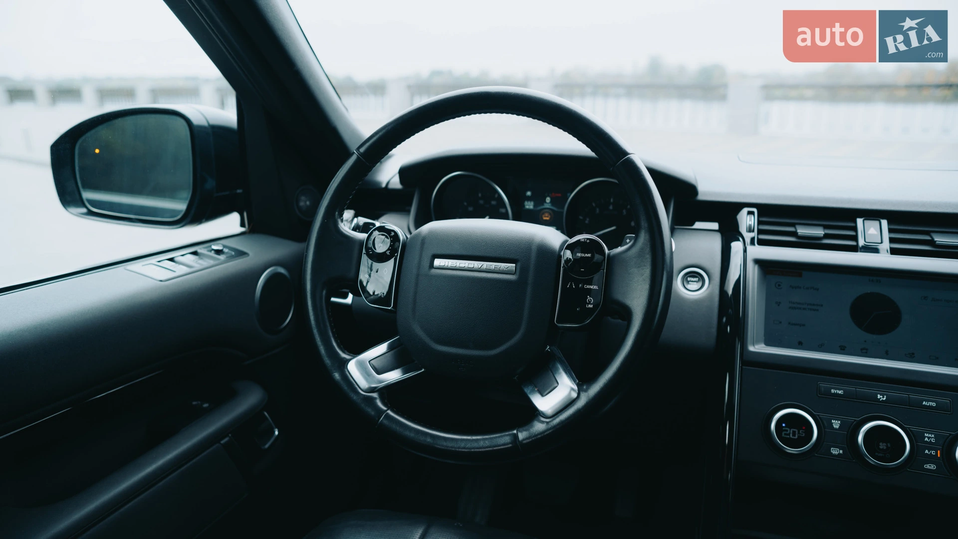2019 Land Rover Discovery - мініатюра 26