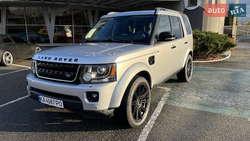 Внедорожник / Кроссовер Land Rover Discovery 2016 в Киеве