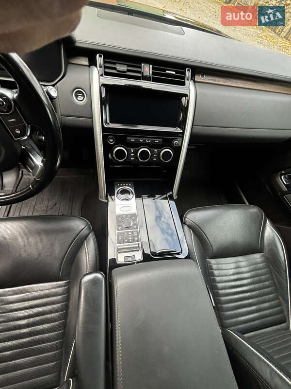 Внедорожник / Кроссовер Land Rover Discovery 2017 в Львове фото 10 Внедорожник / Кроссовер Land Rover Discovery 2017 в Львове