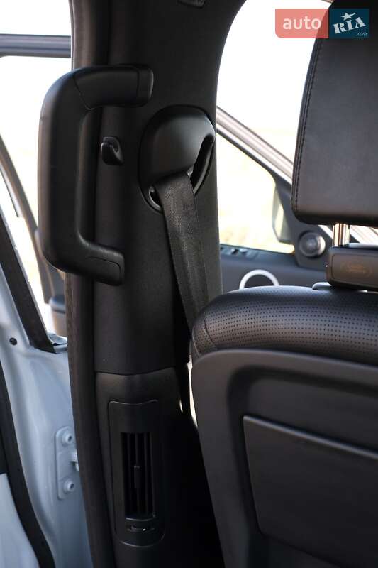 Внедорожник / Кроссовер Land Rover Discovery 2018 в Виннице