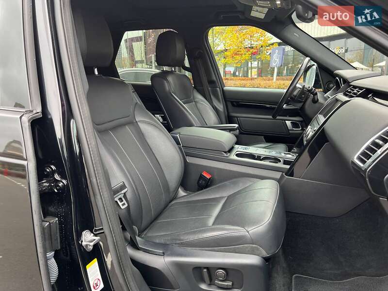 Внедорожник / Кроссовер Land Rover Discovery 2018 в Киеве