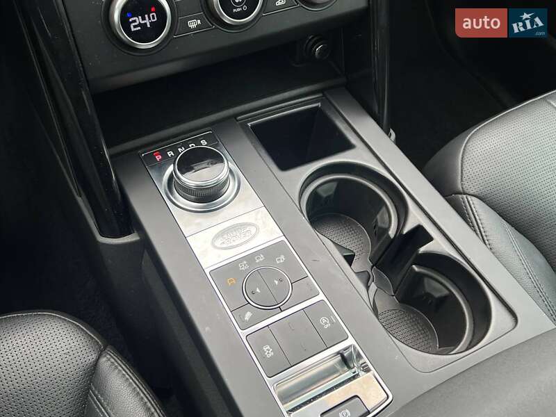 Внедорожник / Кроссовер Land Rover Discovery 2018 в Киеве