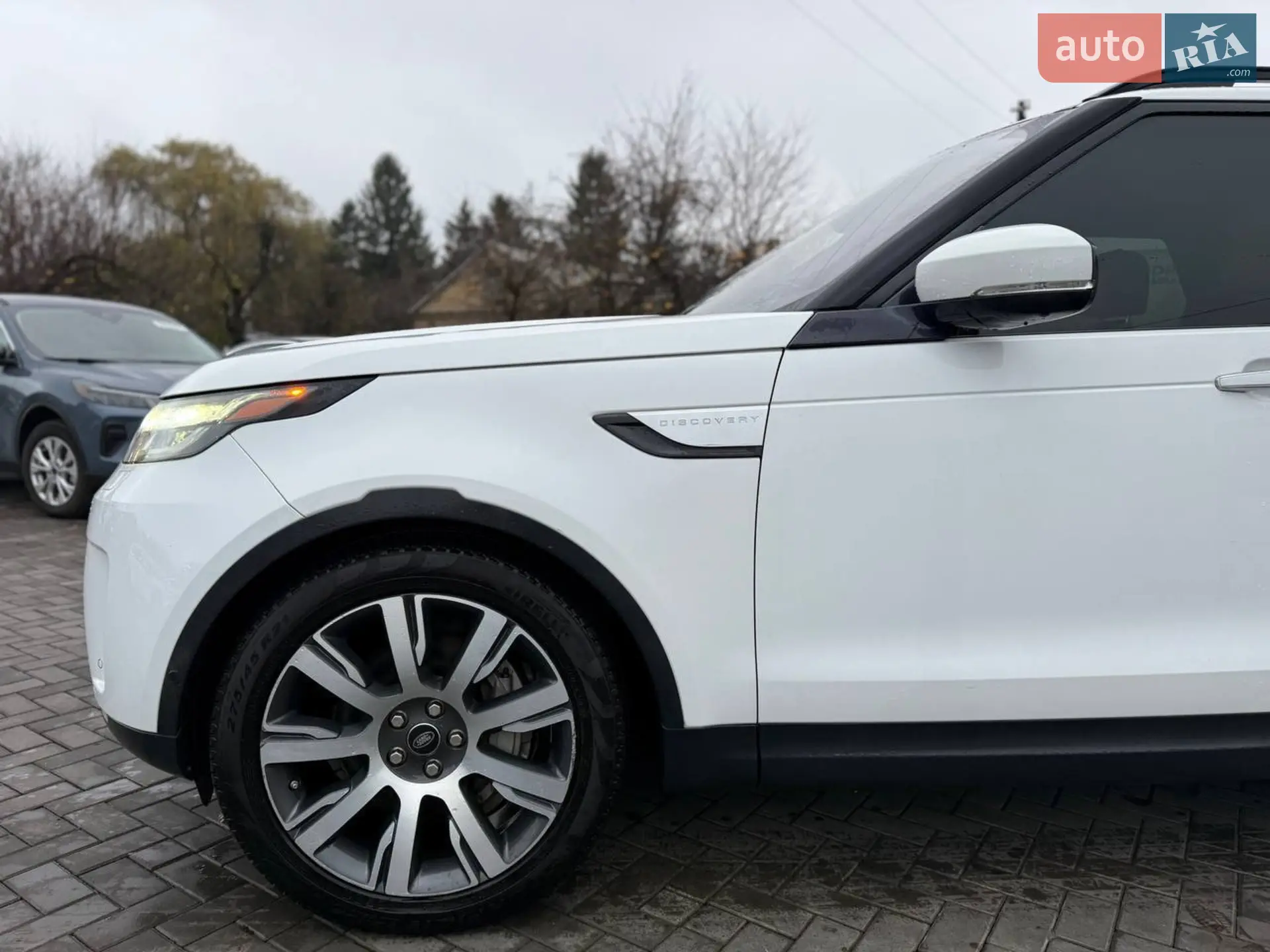 2018 Land Rover Discovery - мініатюра 4