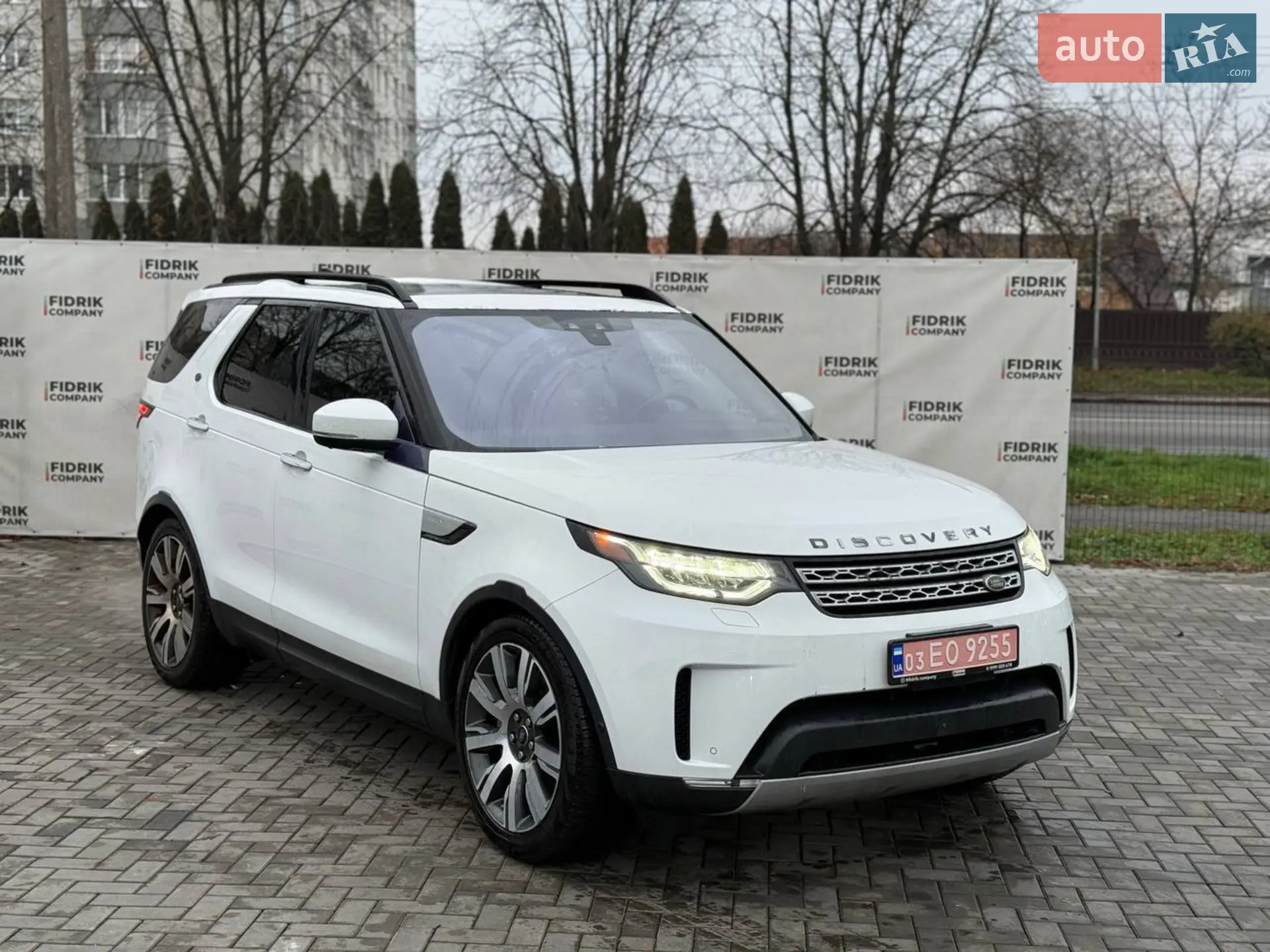 2018 Land Rover Discovery - мініатюра 2
