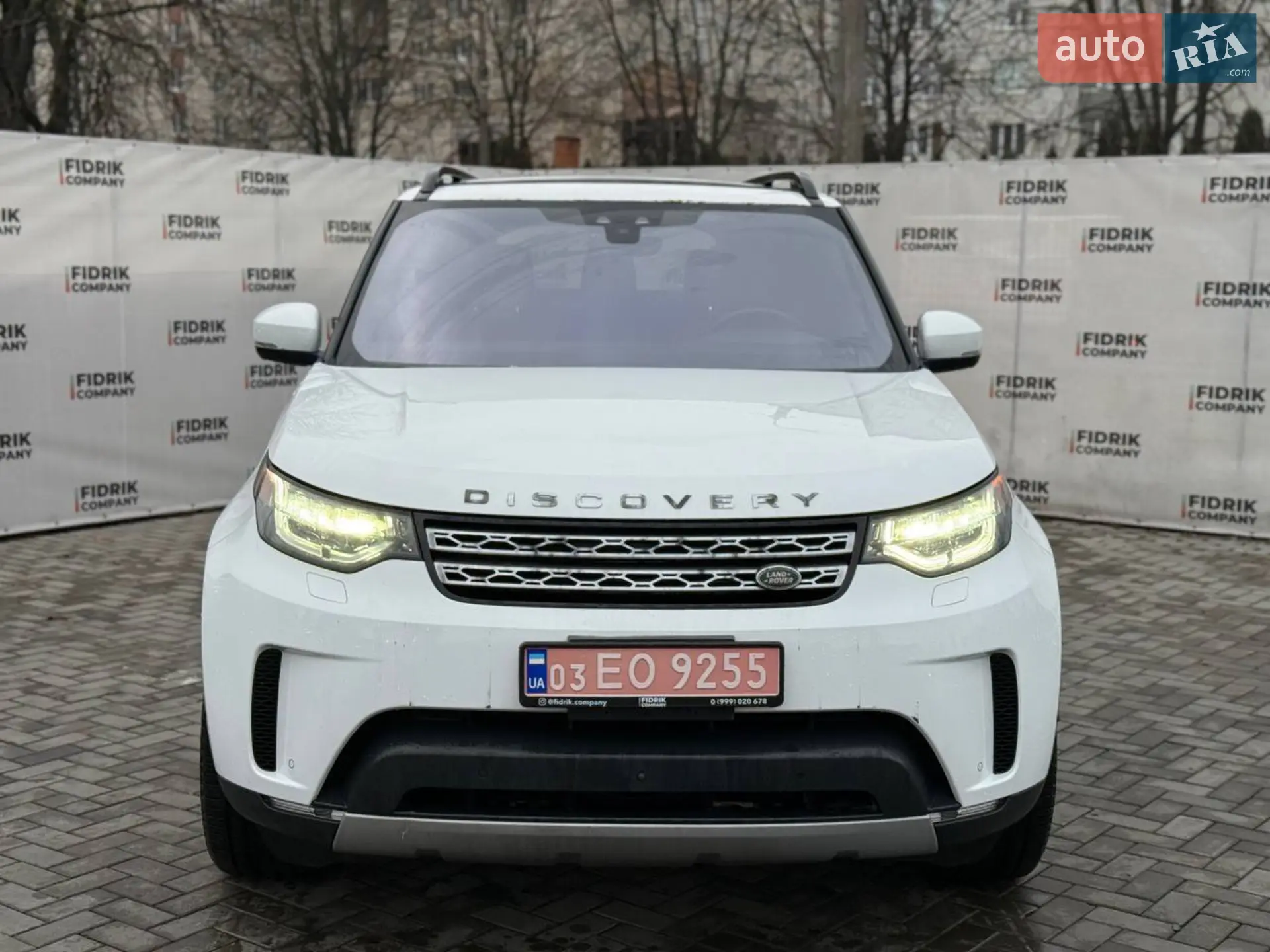2018 Land Rover Discovery - мініатюра 3