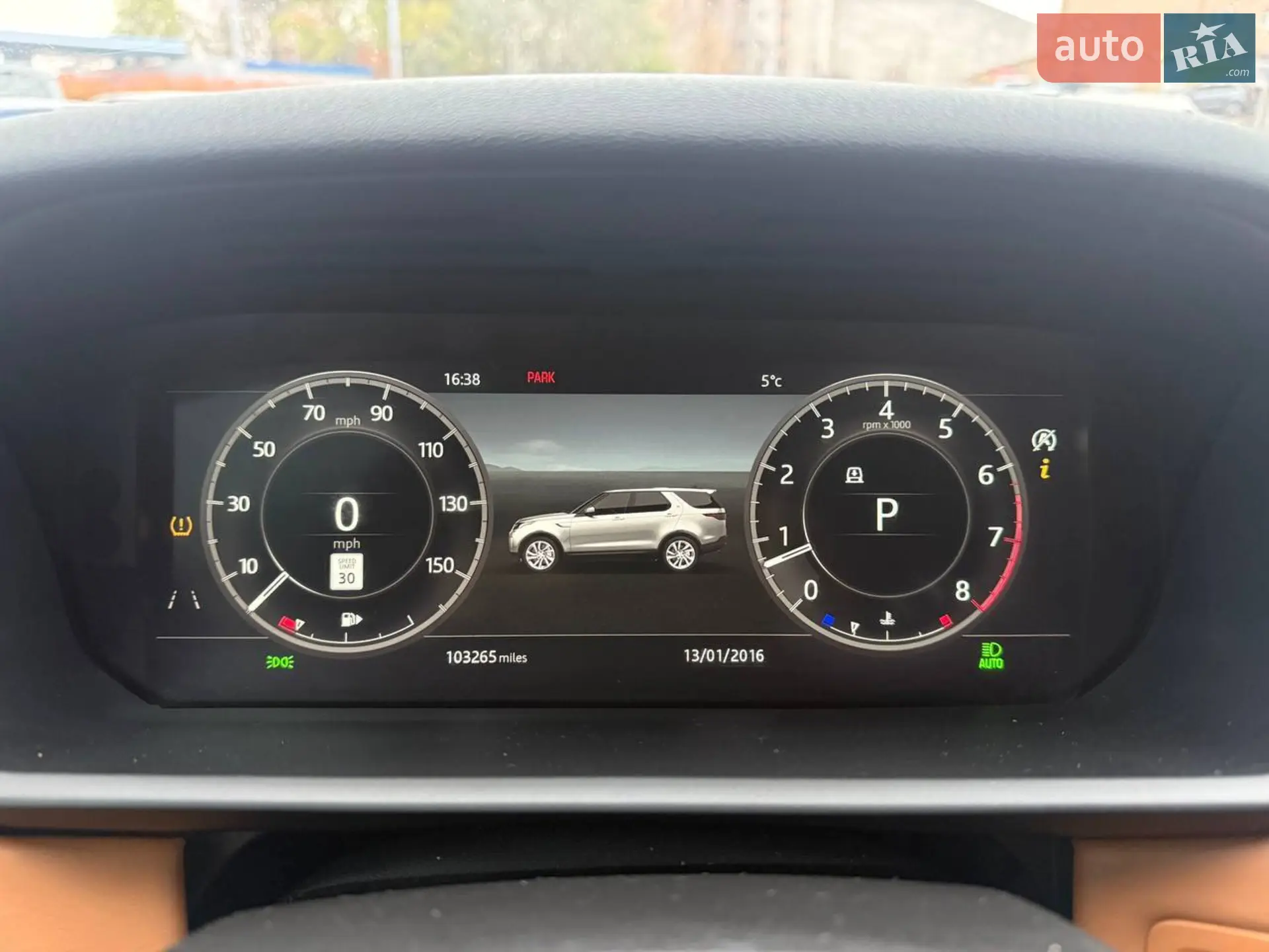 2018 Land Rover Discovery - мініатюра 9