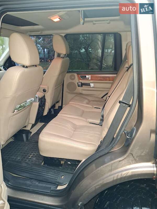 Внедорожник / Кроссовер Land Rover Discovery 2013 в Ольшанке