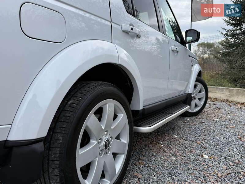 Внедорожник / Кроссовер Land Rover Discovery 2016 в Дрогобыче